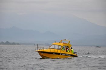 SPEED BOAT