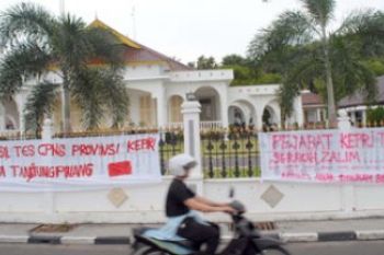 Penerimaan CPNS Kepri dan Tanjungpinang Menuai Kecaman