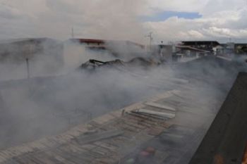 KEBAKARAN MAKASSAR