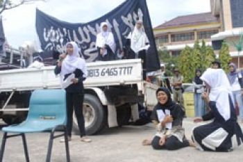Muslimah Hizbut Tahrir Batam Tolak Kebebasan Seksual