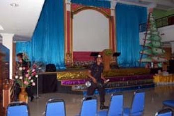 Unit Penjinak Bom Sisir Gereja Karimun