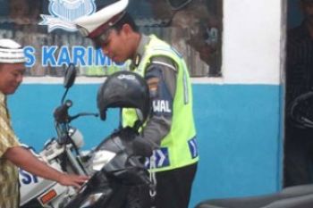 Tilang Plat Nomor di Karimun
