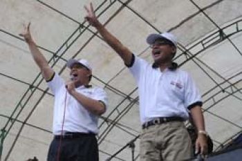 Dana Kampanye Ria-Zainal Terbesar Karena Transparan