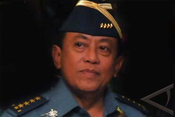 RI navy has two options to protect shipping from pirates