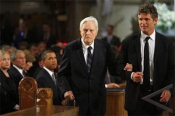 Sargent Shriver, Peace Corps founder, dies