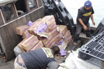 Penyelundupoan Minuman Keras