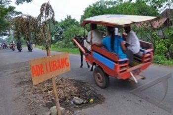Jalan Gili Trawangan bakal diperbaiki