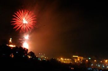 Kembang Api Sambut Tahun Baru 2011