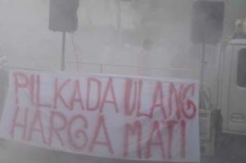 Asap Tebal Selimuti KPU