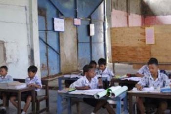 Sekolah Gudang