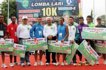 Rekor Nasional Bertahan