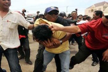 BENTROK PSSI