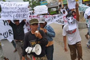 ANTI NURDIN HALID