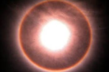 Fenomena Halo Matahari Muncul di Karimun
