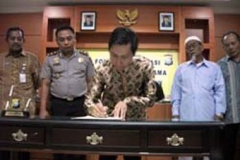 Tokoh Agama Karimun Teken Kesepakatan Hidup Rukun