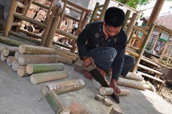 KESULITAN BAHAN BAKU