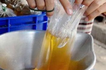 Harga Minyak Goreng Curah di Bintan Turun