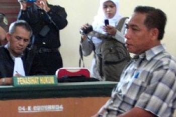 Terdakwa Korupsi Proyek TPI Divonis 15 Bulan Penjara