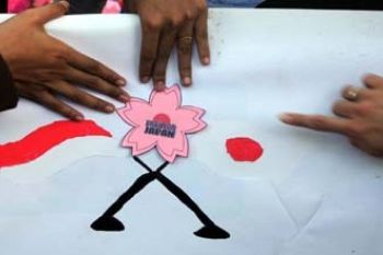 SOLIDARITAS UNTUK JEPANG