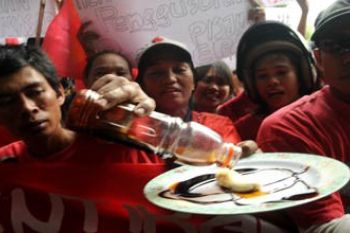 DEMO PISANG EPE