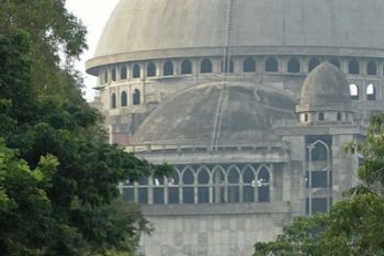 Ketimbang ditutup, Ponpes Al Zaytun lebih baik dibina