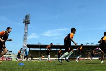 JELANG LAWAN PSM