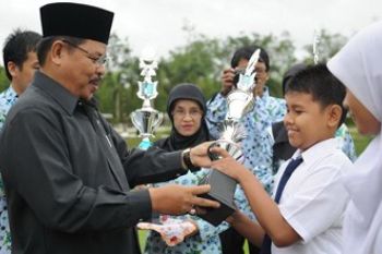 SERAHKAN TROPY