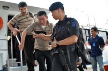 Imigran Gelap Tiba di Sri Bintan Pura