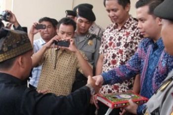 Al Quran untuk Hakim PN Tanjungbalai Karimun