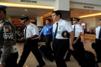 Pilot Garuda Dijemput