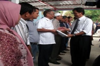 Penyerahan Dana CD Karimun