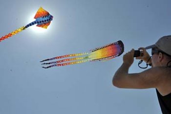 FESTIVAL LAYANG-LAYANG INTERNASIONAL