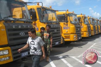 Demo Mahasiswa Soroti Impor Kendaraan Alat Berat
