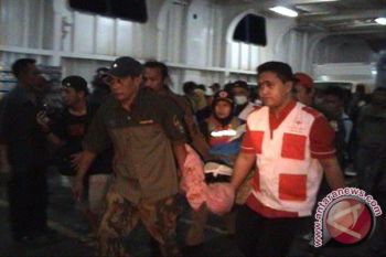 90 Penumpang Feri Windu Karsa Telah Dievakuasi