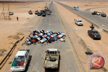 Penyerang pos pemeriksaan Libya  bunuh diri