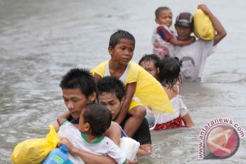 Korban topan Filipina terus bertambah