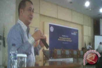 Direksi Mandiri Bekali Leadership Mahasiswa Unsrat 