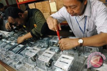 PLN sudah sambung listrik gratis ke 9.202 rumah