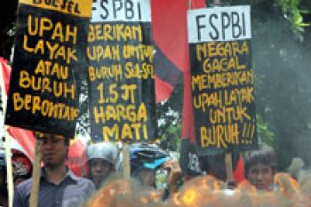 DEMO BURUH