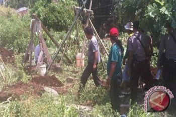 Aparat Kawal PLN Lanjutkan Pembangunan SUTT Di Pineleng