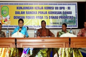 Danau Kukar Diperhatikan