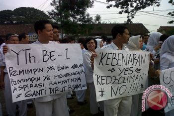 Dirut RSUDAM Akhirnya Diberhentikan