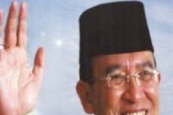 Suryadharma Ali Hadiri Pengukuhan DPC PPP Kolaka