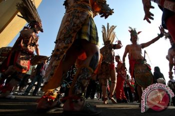 Warga eks transmigrasi Konawe sambut 1 Muharram dengan kirab budaya