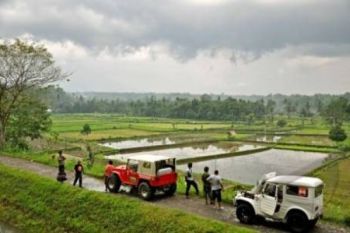 WISATA OTOMOTIF