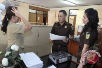 Kejari Geledah Kantor Dinas Pendidikan Manado