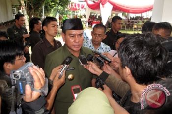  Gubernur: Dokter Agar Utamakan Praktik Di RS Daerah