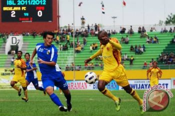 Sriwijaya FC  kalahkan PSPS 2-1 