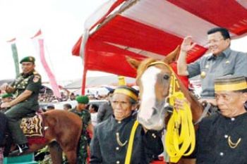 HARI JUANG KARTIKA
