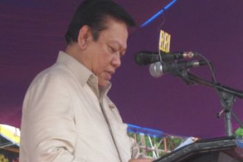12.145 Desa Belum Dialiri Listrik